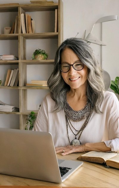 spiritual coach leading webinar